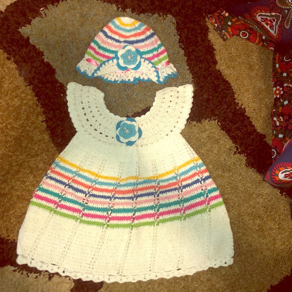 Beautiful hand made Crochet 👗 🧶